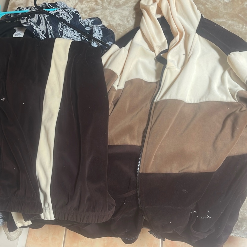 matching brown set